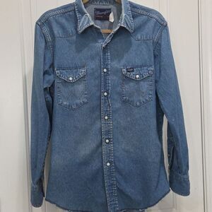 Vintage Wrangler Jean Shirt Men's17-35 Blue Denim Pearl Snap X Long Tails Cowboy